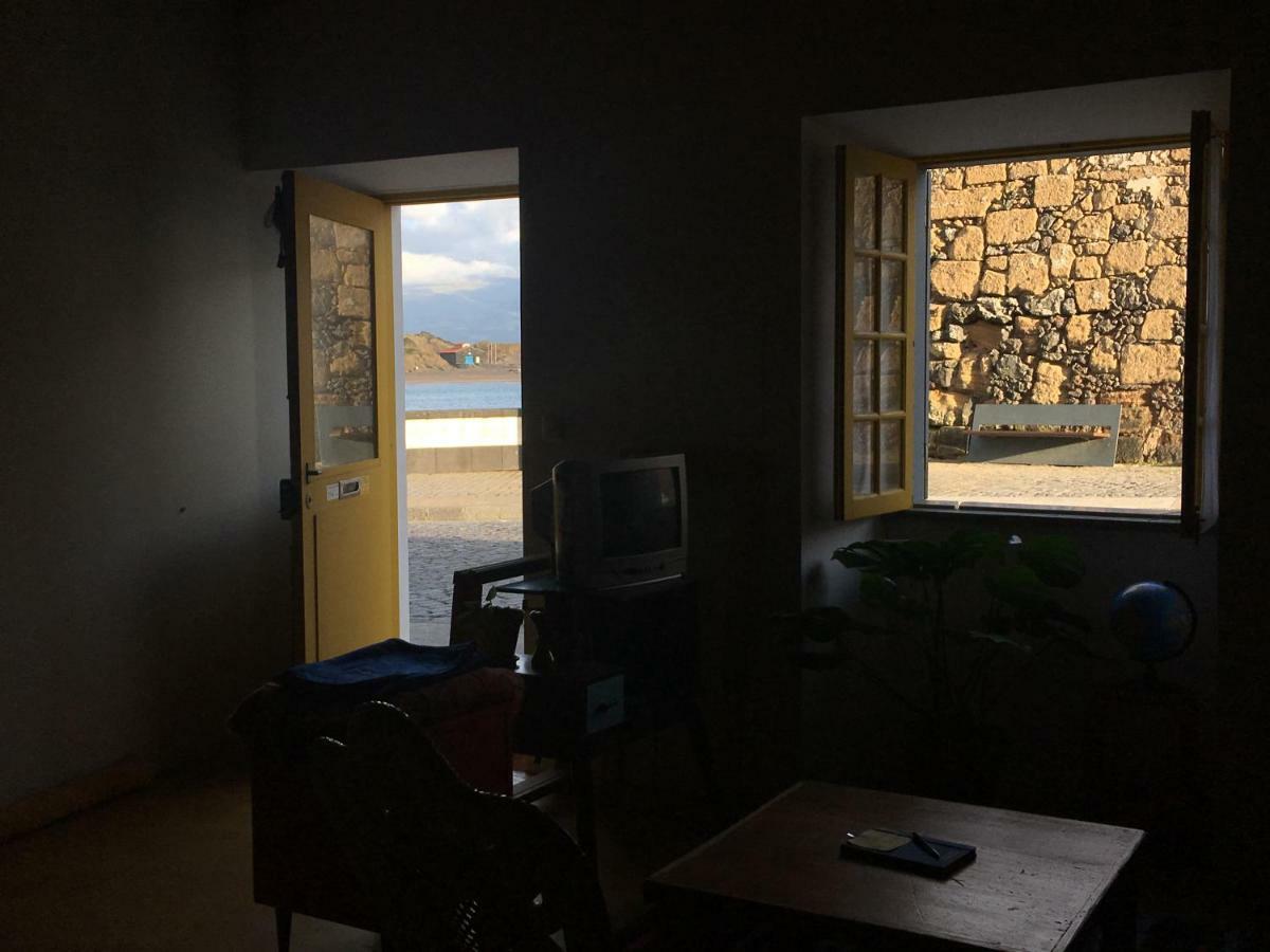 Casinha Pim Villa Horta  Eksteriør billede